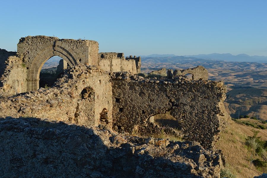 Castello di Uggiano