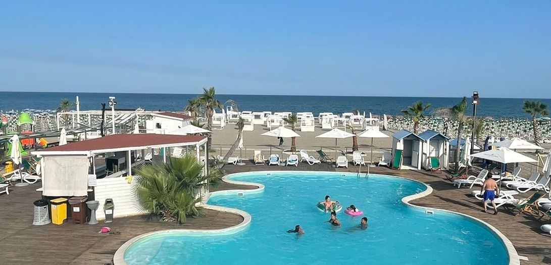 Sabbia d’Oro Beach Club - Rooftop Restaurant