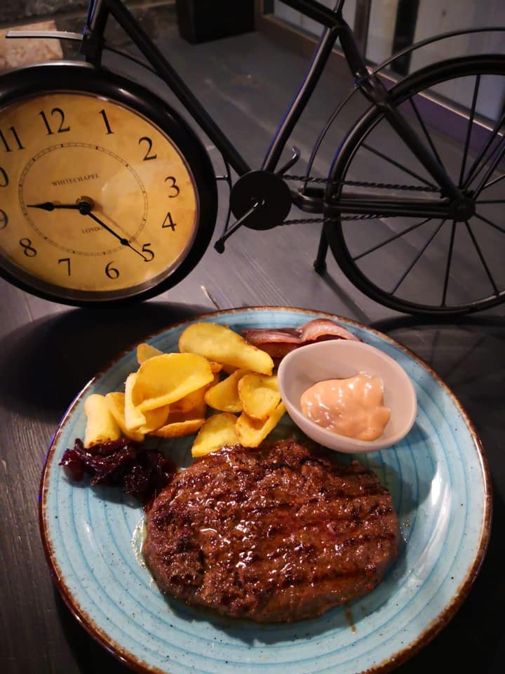 Vinile Music Bistro