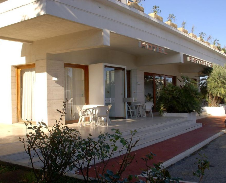 Hotel Siris