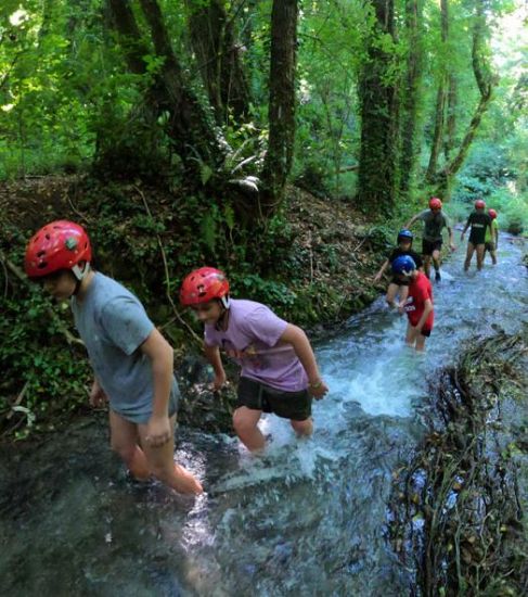 Immagine di River Walking