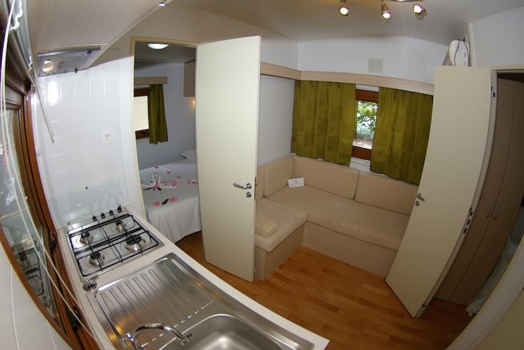 Castroboleto Village